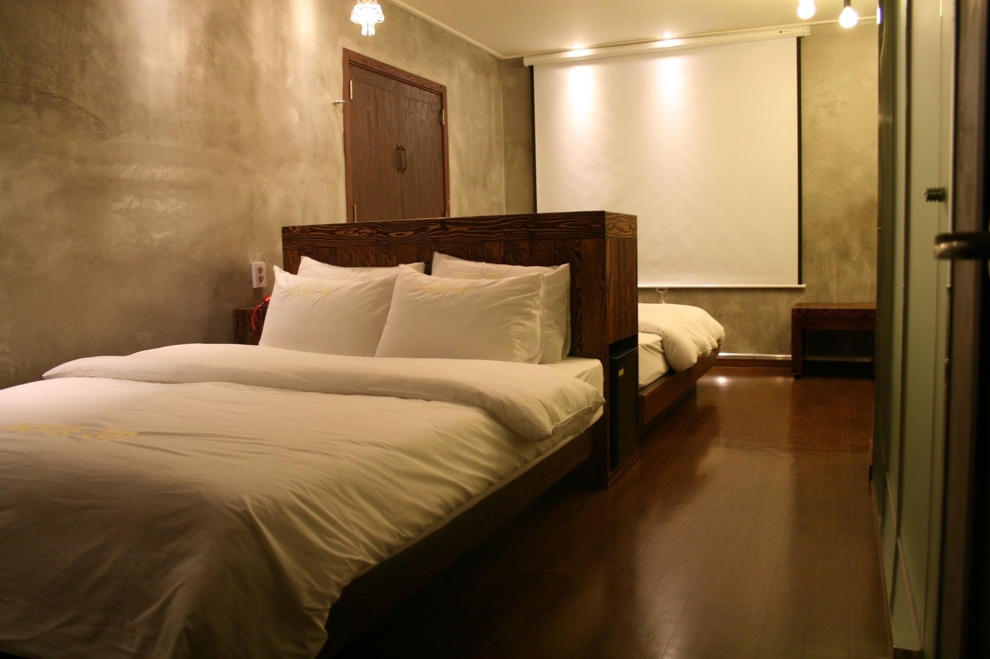 Zip 3* Seoul