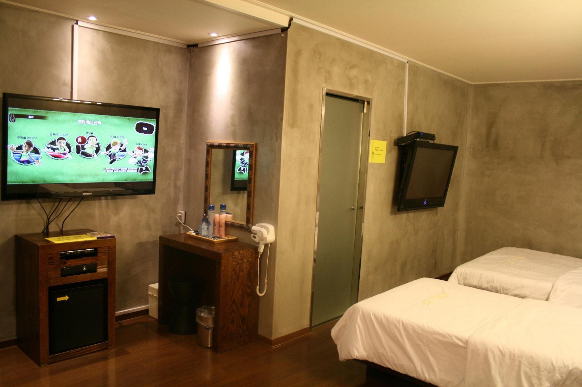 Zip 3* Seoul